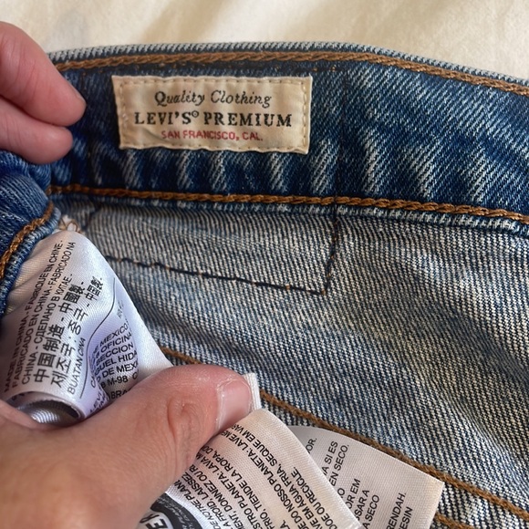 Levi’s 501 skinny denim blue with distressing - Picture 4 of 5